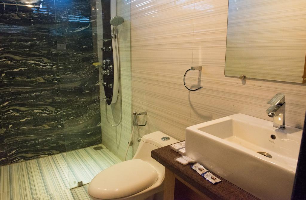 Hotel Balaji Central Ratlam ห้อง รูปภาพ